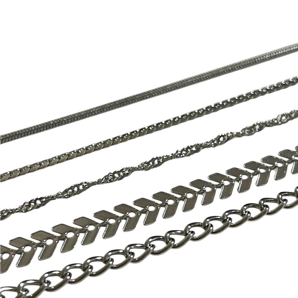 🛍️3/$20🛍️ Elegant Silver Bracelet Set no. 3